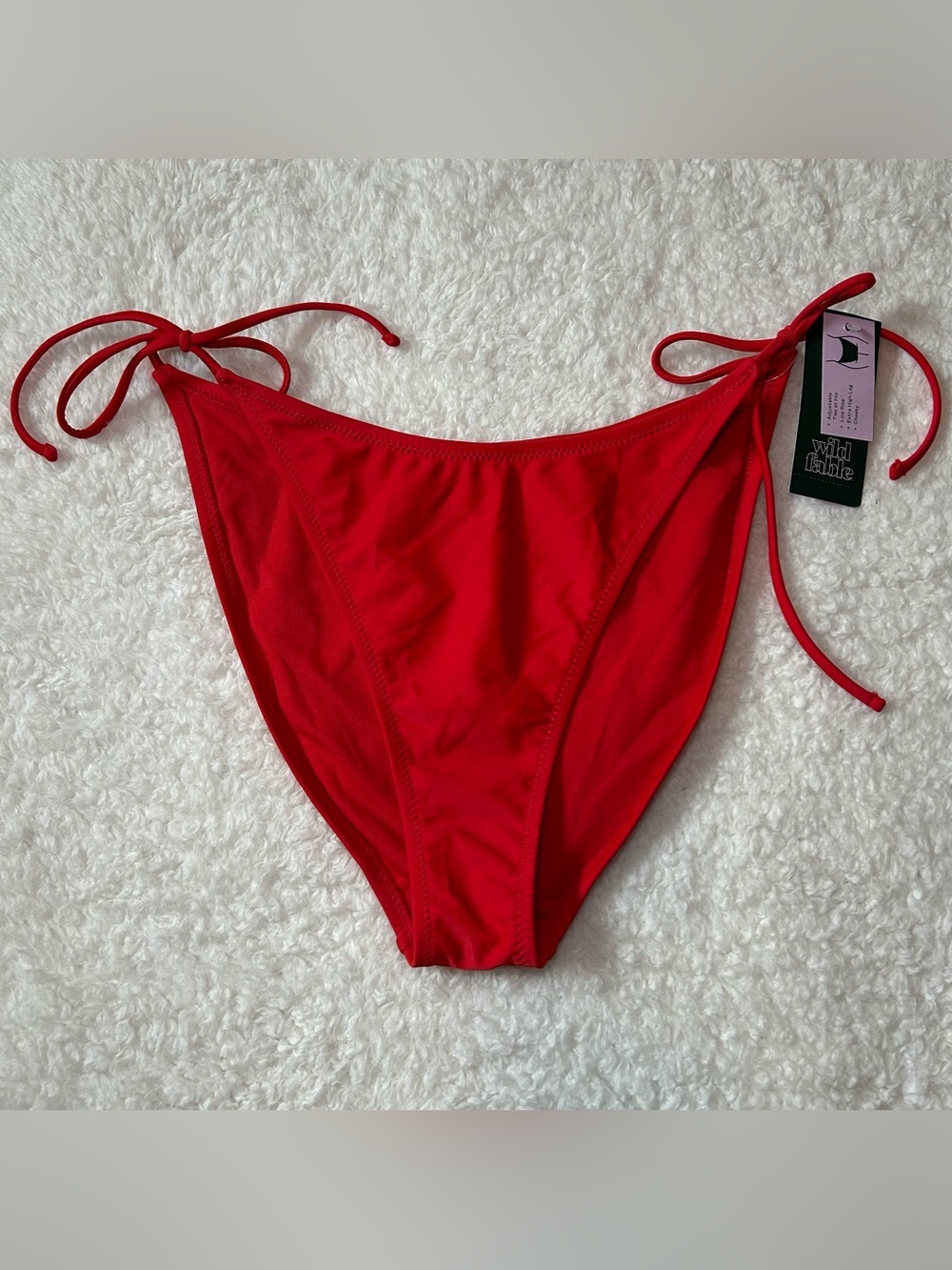 Wild Fable Women’s Low Rise Cheeky Red Bikini Bottoms Medium NEW